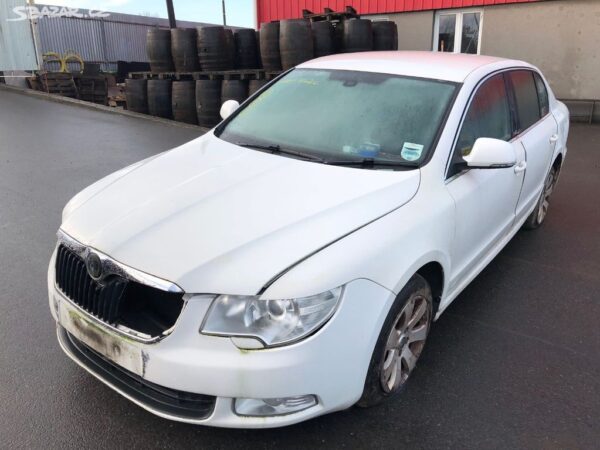 Superb 2 1.9TDI BXE - Obrázek 4