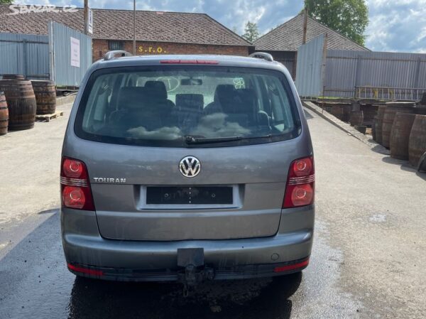 VW Touran 1.6mpi BSE,JJT - Obrázek 7