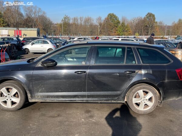 288.Škoda Octavia 3 1.6CLHA,AMB - Obrázek 9
