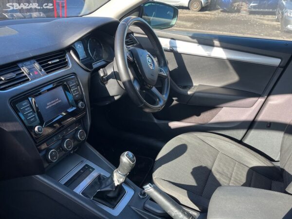 288.Škoda Octavia 3 1.6CLHA,AMB - Obrázek 11