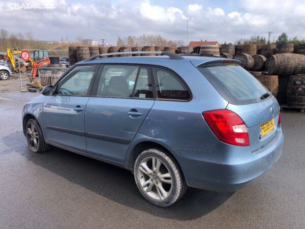 ŠKODA FABIA 2 COMBI 1.9 TDI BSW - Obrázek 9