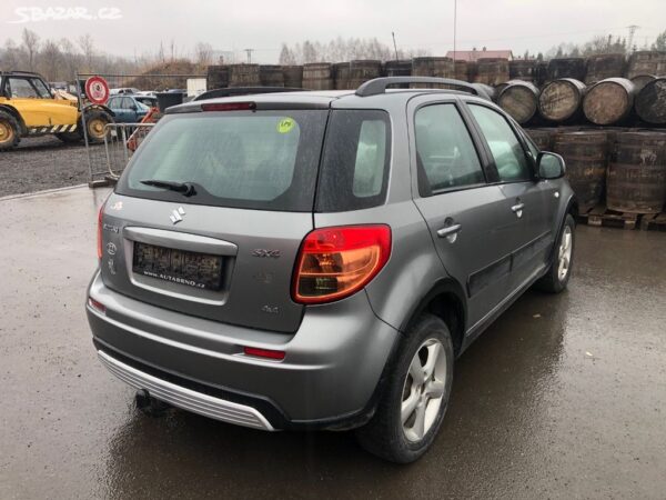 SUZUKI SX-4 1.6 M16A - Obrázek 9