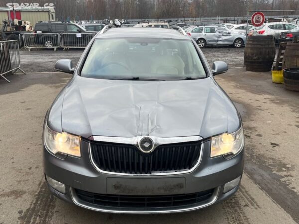 ŠKODA SUPERB 2 COMBI 1.6 TDI CAY: NA NAHRADNÍ DÍLY - Obrázek 6