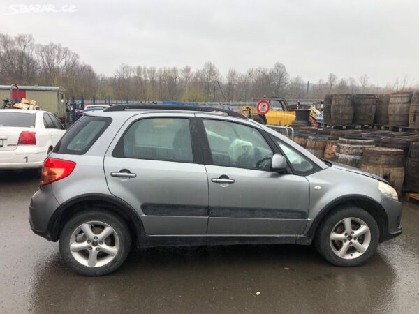 SUZUKI SX-4 1.6 M16A - Obrázek 6