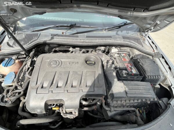 124. ŠKODA SUPERB 2 2.0 TDI CFFB: NA NAHRADNÍ DÍLY - Image 4
