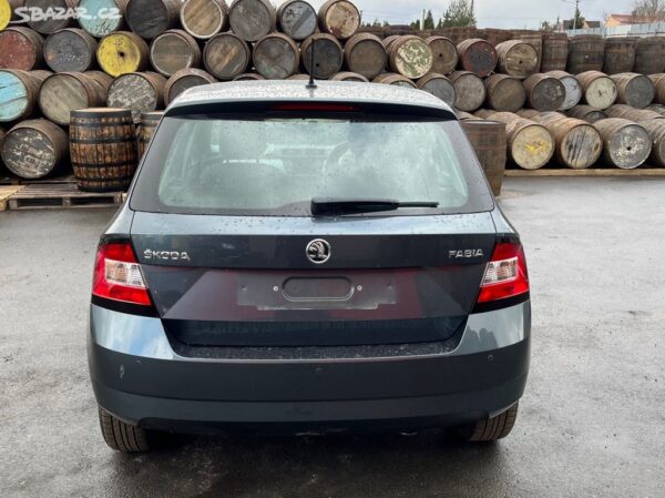 122. ŠKODA FABIA III. 1.2 TSI 81KW CJZD: NA NAHRADNÍ DÍLY - Image 3