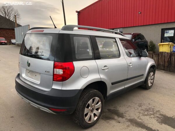 ŠKODA YETI 2.0 CFHA: NA NAHRADNÍ DÍLY - Obrázek 4