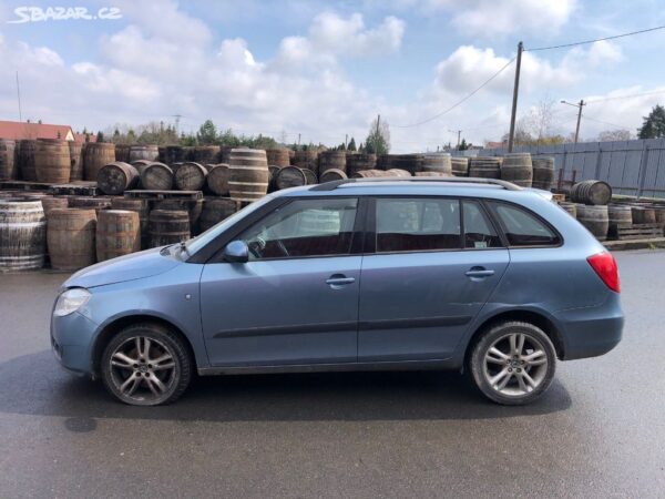 ŠKODA FABIA 2 COMBI 1.9 TDI BSW - Obrázek 3