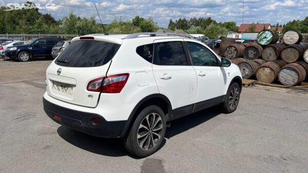 159. NISSAN QASHQAI FACELIFT 1.5DCI - Obrázek 9
