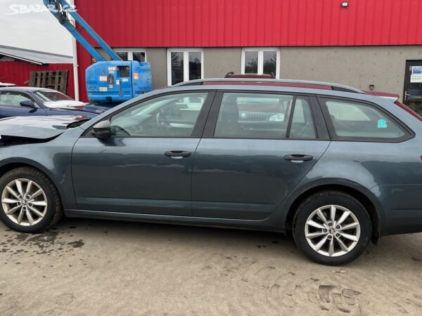 301. ŠKODA OCTAVIA 3 (CLHA/ LF7Y) - Obrázek 8