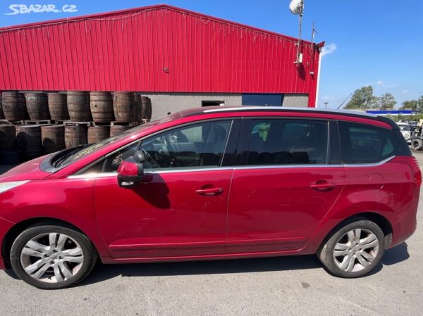 56. PEUGEOT 5008 2.0 HDI (RHE) - Obrázek 7