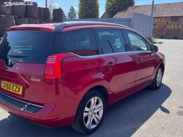 56. PEUGEOT 5008 2.0 HDI (RHE) - Obrázek 9