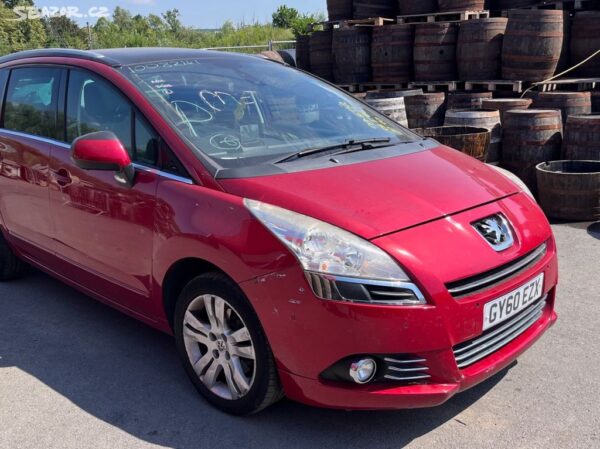 56. PEUGEOT 5008 2.0 HDI (RHE)