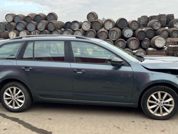 301. ŠKODA OCTAVIA 3 (CLHA/ LF7Y) - Obrázek 6