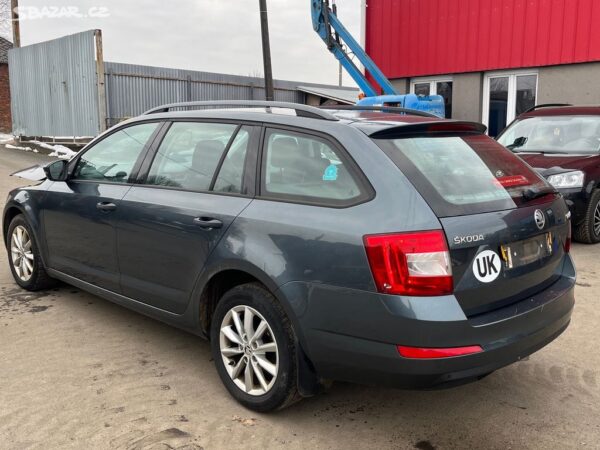 301. ŠKODA OCTAVIA 3 (CLHA/ LF7Y) - Obrázek 10