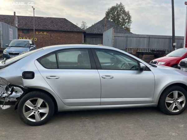 283. ŠKODA OCTAVIA 3 CZDA/RSW - Obrázek 5