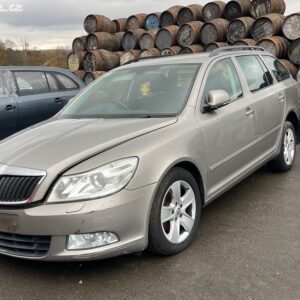 285. ŠKODA OCTAVIA 2 (CAYC/LHW)