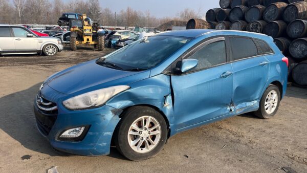 303. HYUNDAI I30 (D4FB) - Obrázek 4