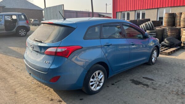303. HYUNDAI I30 (D4FB) - Obrázek 5