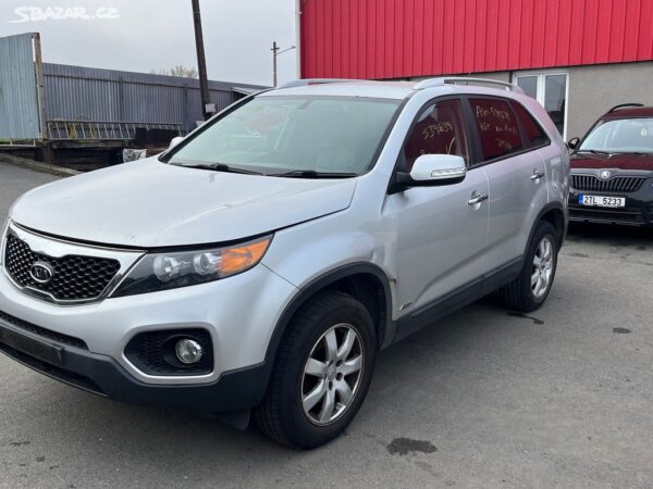 271. KIA SORENTO 2.2 CRDI 4x4 - Obrázek 7