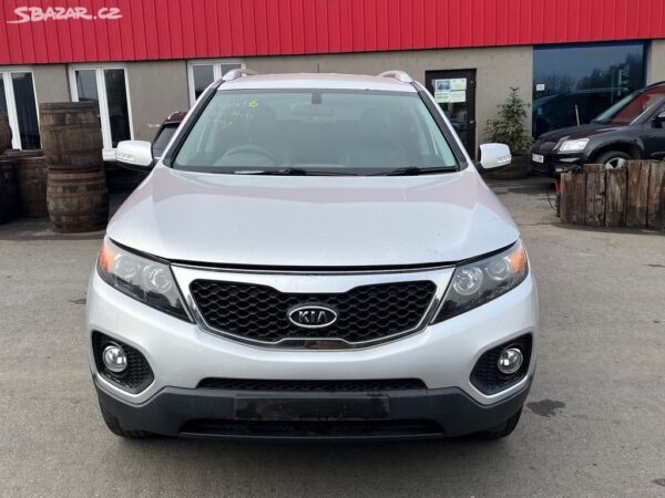 271. KIA SORENTO 2.2 CRDI 4x4 - Obrázek 9