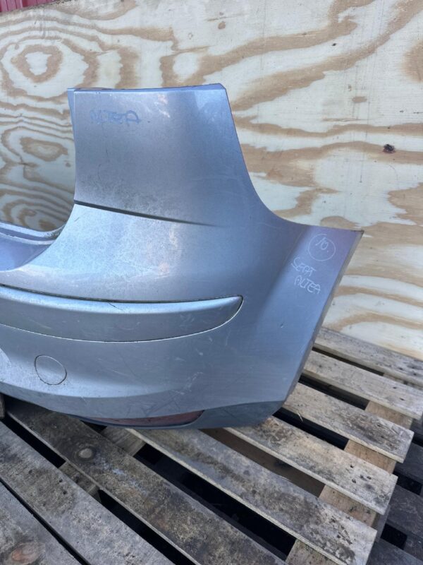 10. ZADNÍ NÁRAZNÍK SEAT ALTEA - Image 2