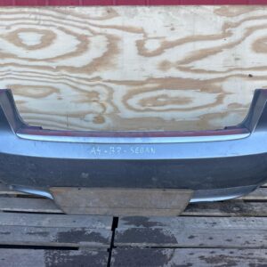 30. ZADNÍ NÁRAZNÍK AUDI A4 B7 SEDAN