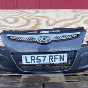 7. PŘEDNÍ NÁRAZNÍK HYUNDAI I30