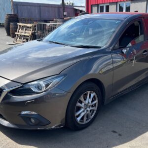 351.MAZDA 3 BM 2.2 SKYACTIVE SH01